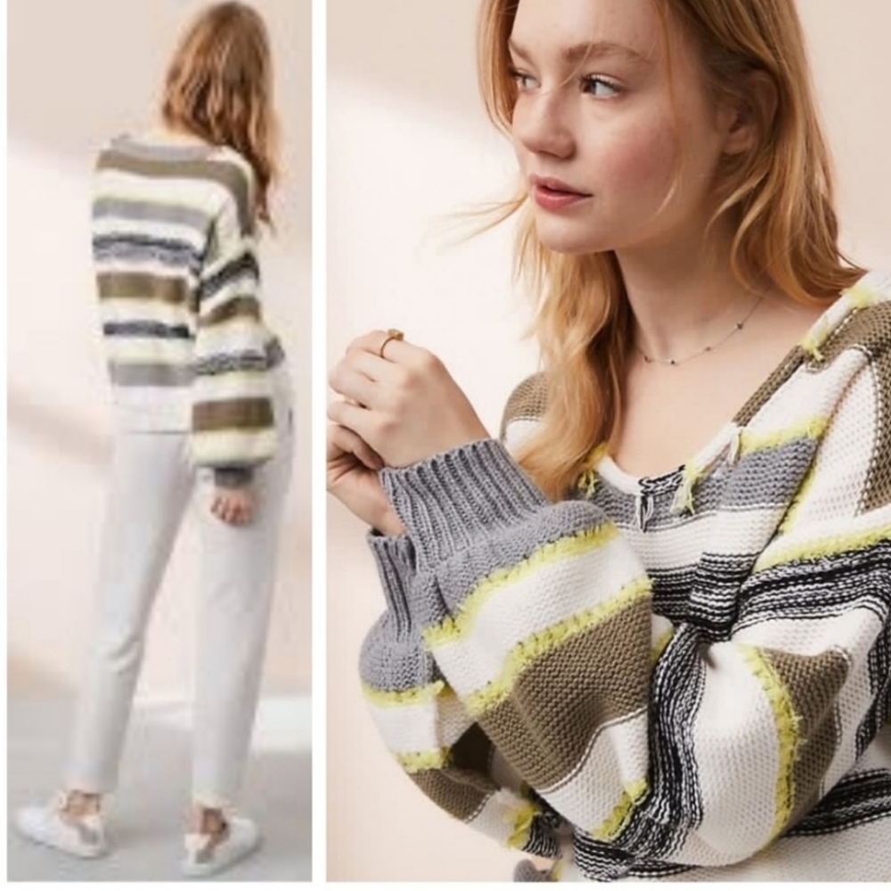 Striped Women's Sweater - Picture 14 of 14